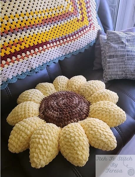 Cover for Giant Sunflower Pillow
